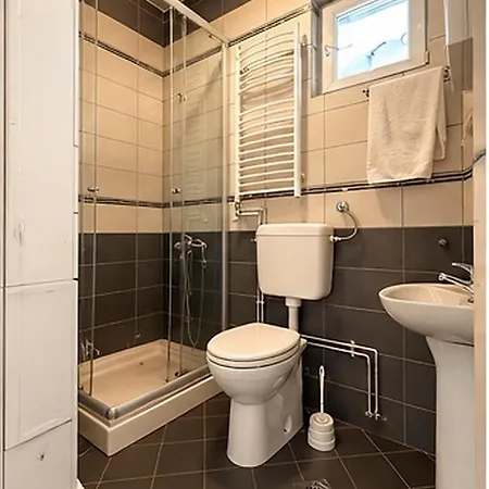 Mareza Villa *