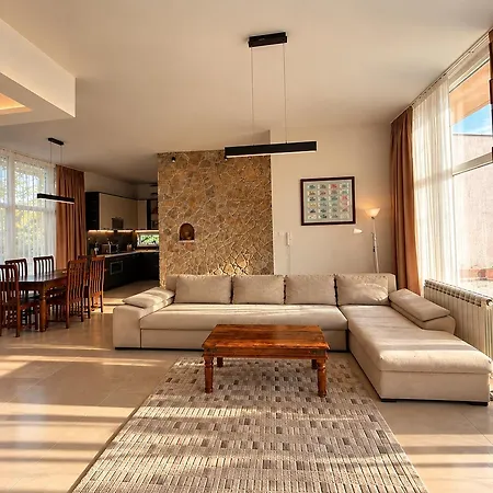 Villa Mareza *